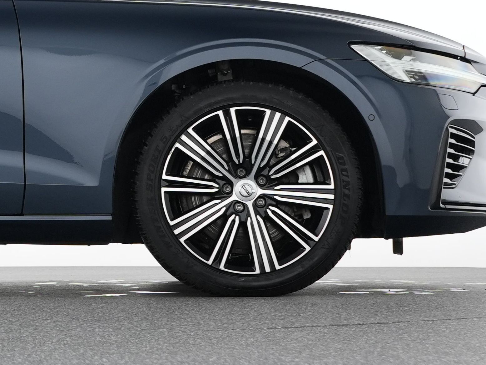 Volvo S60 T8 Recharge AWD Ultimate Dark 19"+B&W+360°