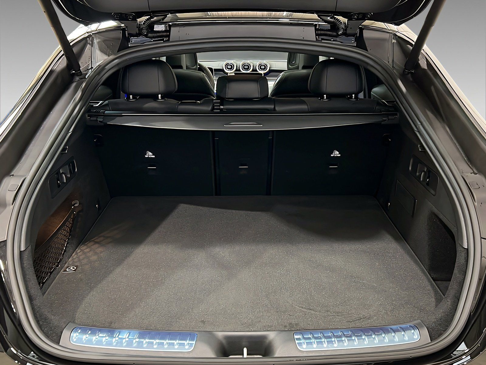 Mercedes-Benz GLC 300de 4M Coupé AMG - Samsaru's Car Outlet