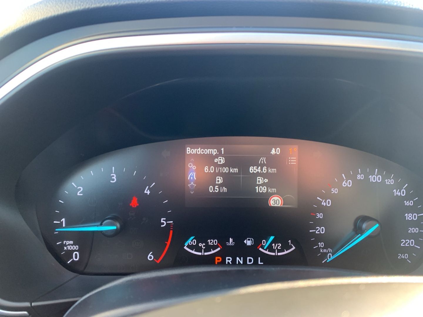 Ford Focus Turnier - Samsaru's Car Outlet