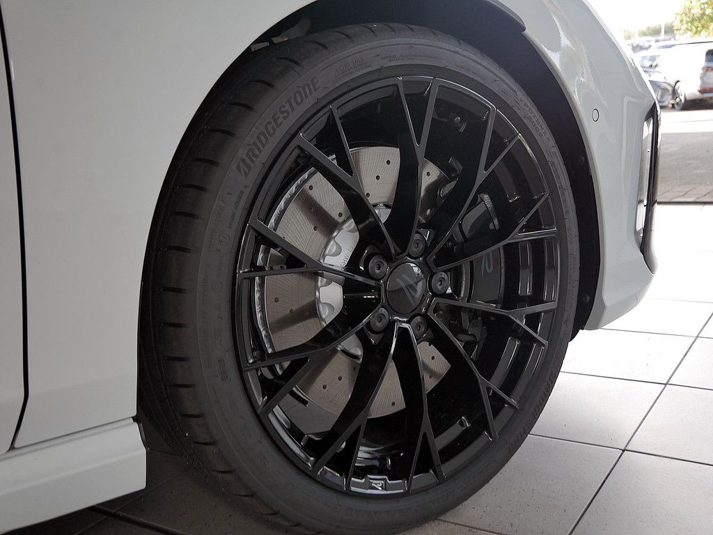 Volkswagen Golf R Black Edition 4Motion DSG PANO AHK MATRIX