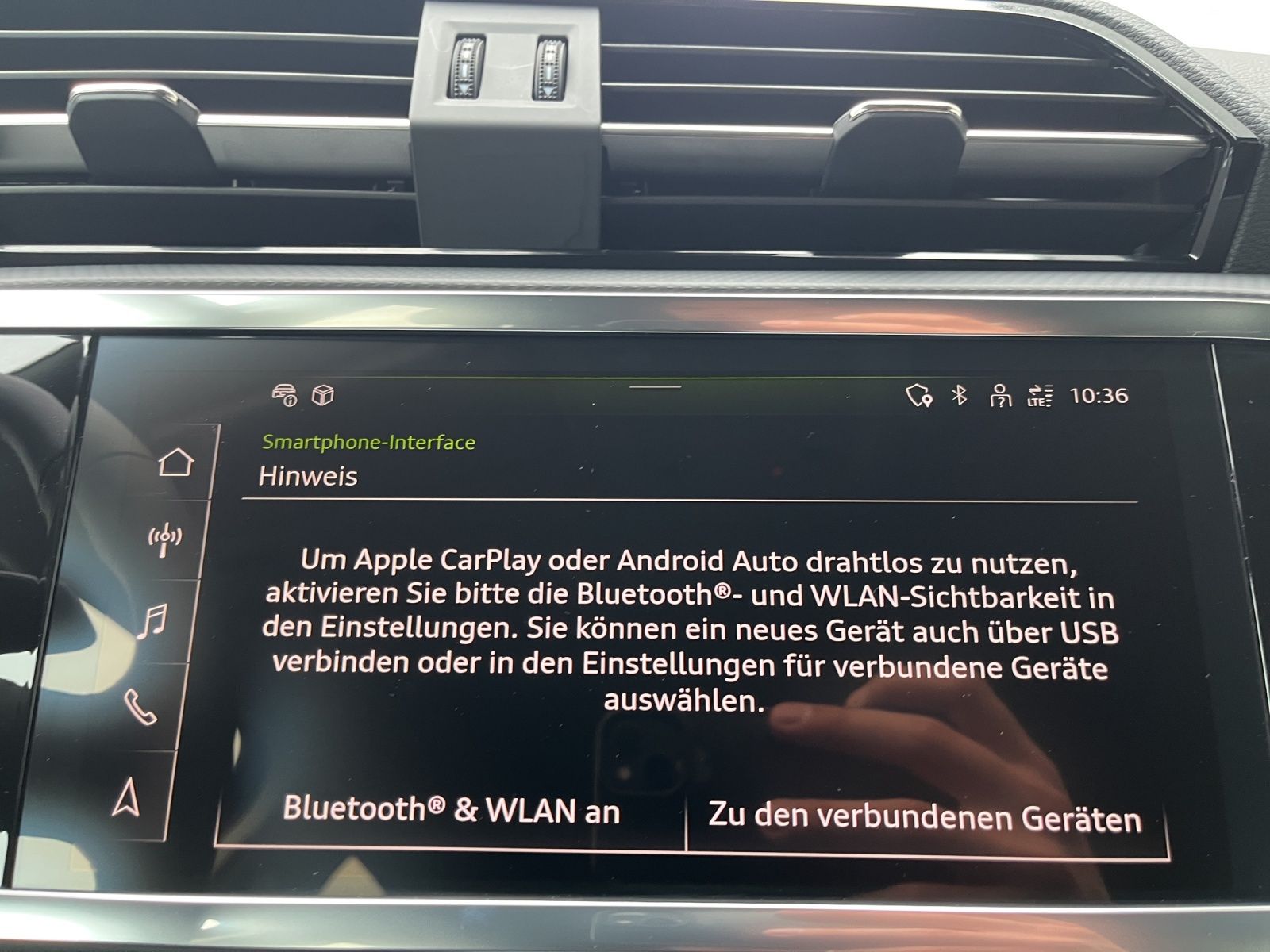 Audi Q3 40 TFSI quattro advanced - Samsaru's Car Outlet