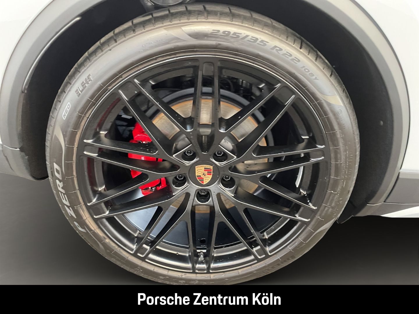 Porsche Macan 4S Burmester InnoDrive HA-Lenkung Head-Up