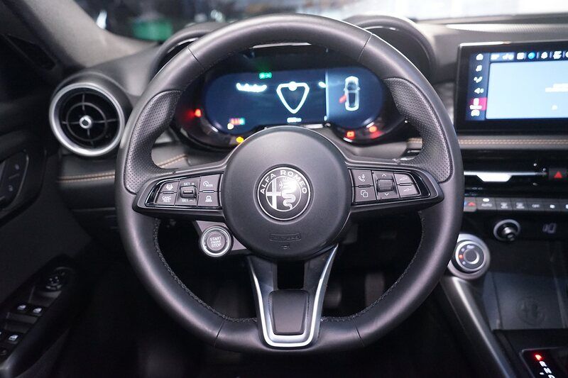 Alfa Romeo Tonale 1.5 VGT Hybrid Ti Aut.*Matrix*Kamera*Keyl