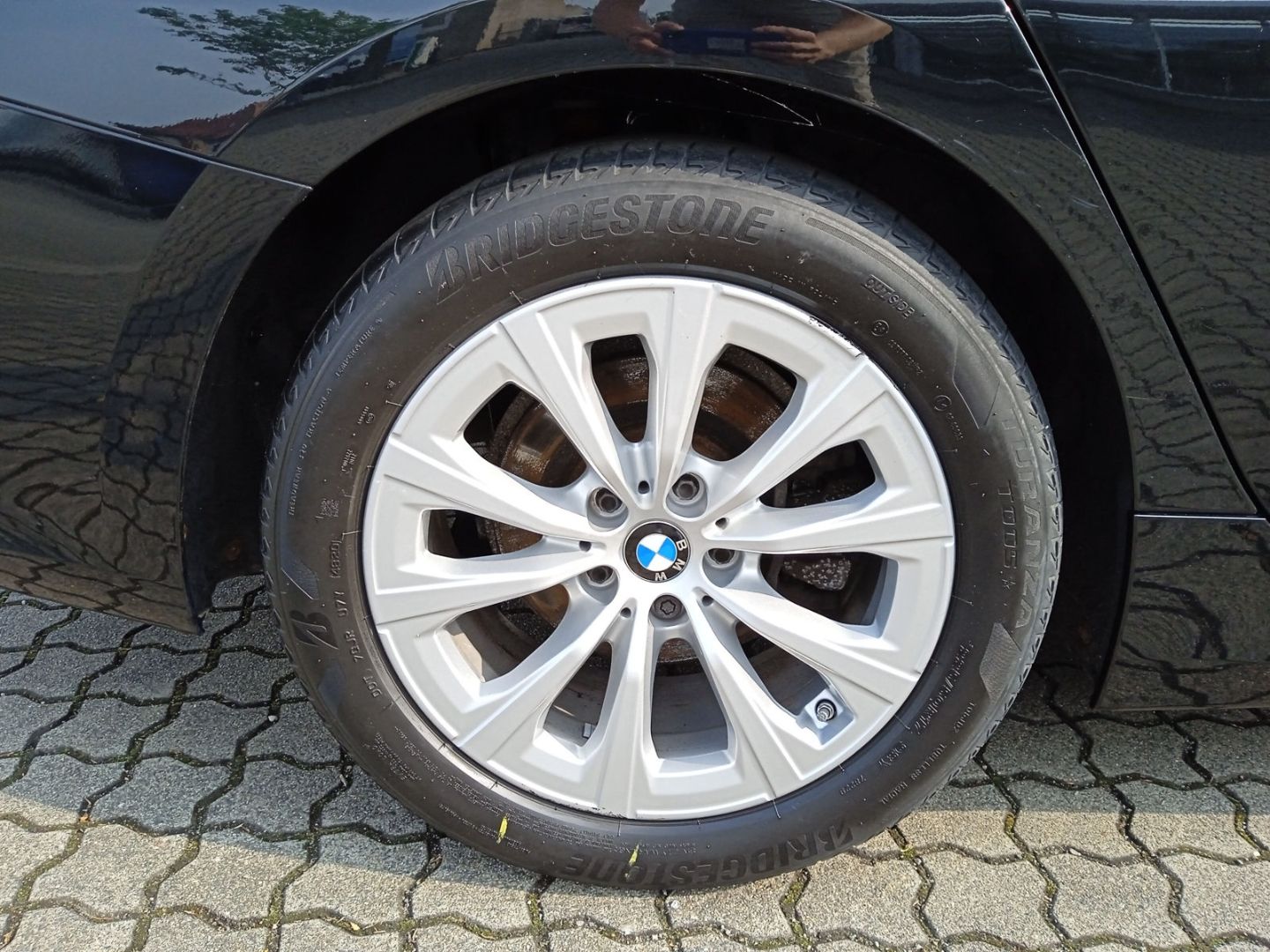BMW 320 d Touring - Samsaru's Car Outlet
