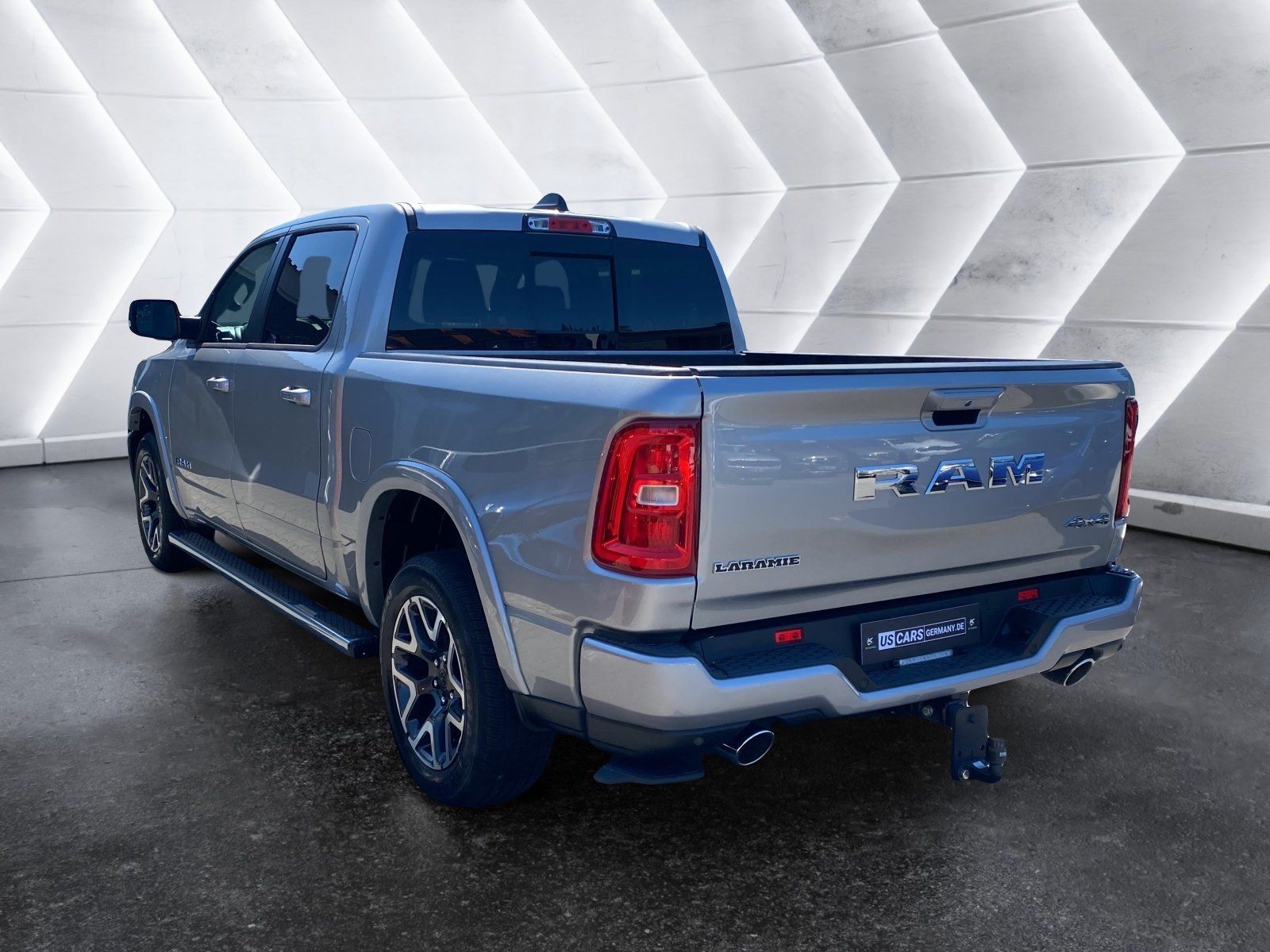 Dodge RAM 1500 Laramie Sport NAP-Bügel*Bakflip
