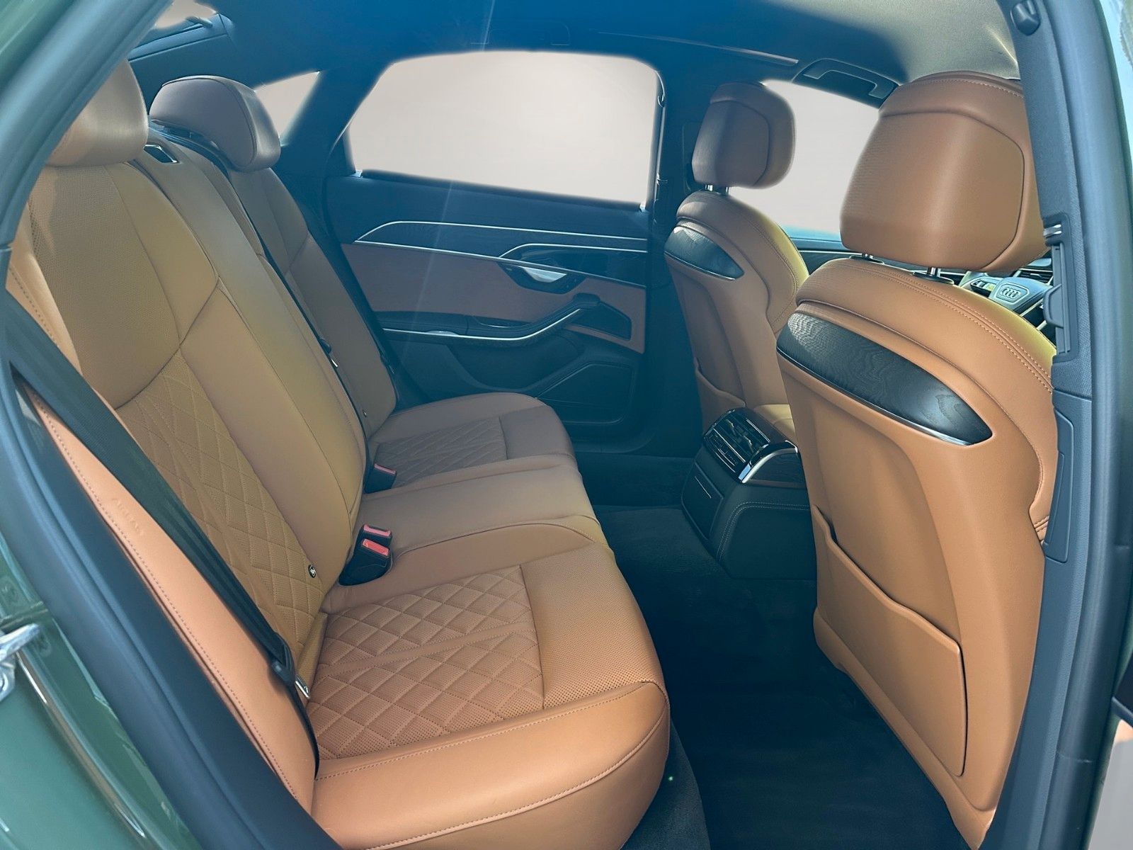 Audi A8 50 TDI quattro - Samsaru's Car Outlet