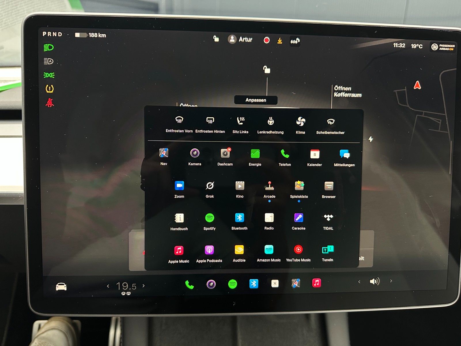 Tesla Model Y Performance Dual AWD*LEDER/Weiss*21Zoll*