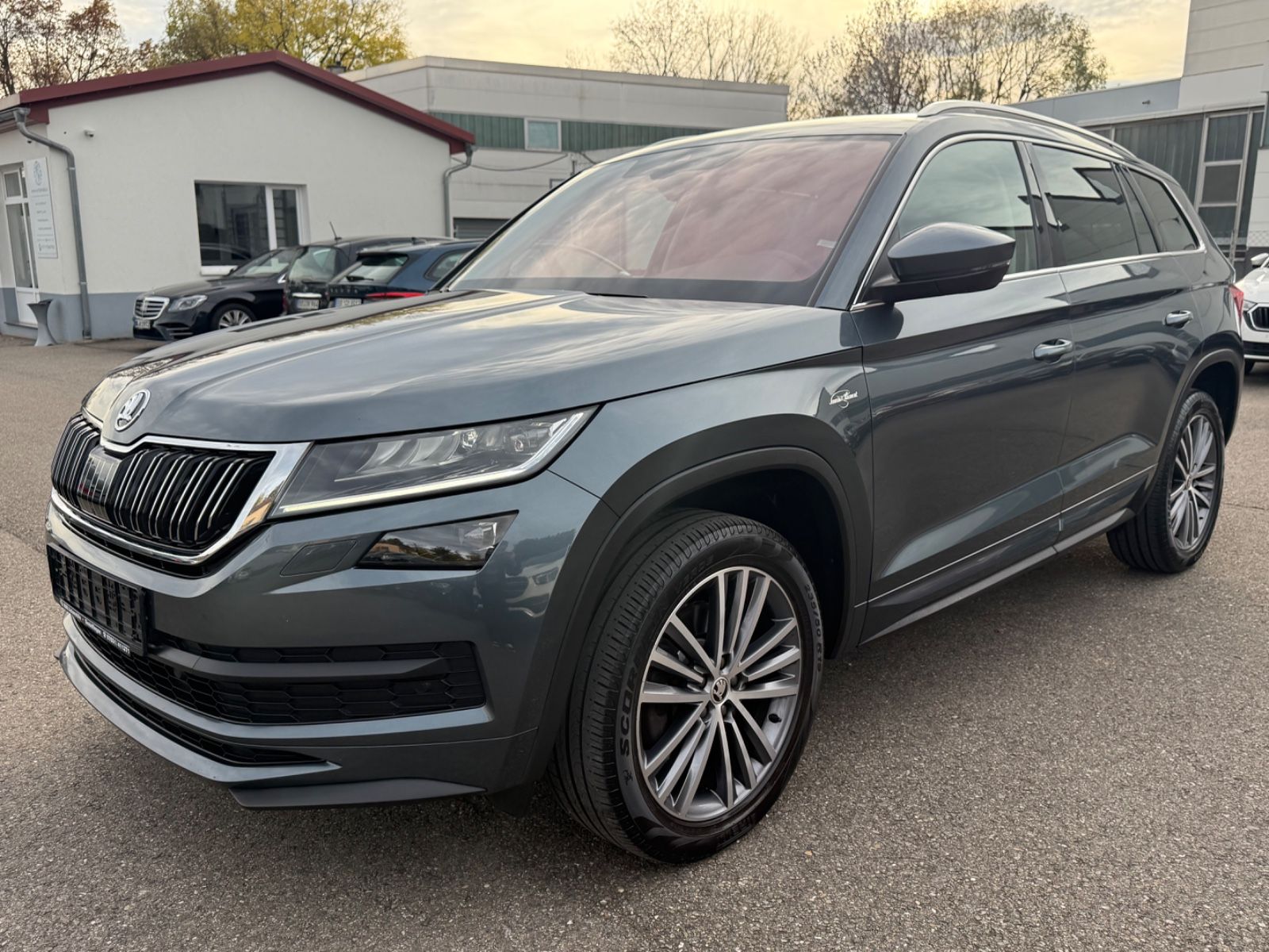 Skoda Kodiaq L&K 4x4*360° Kamera+ACC+AHK+Canton*