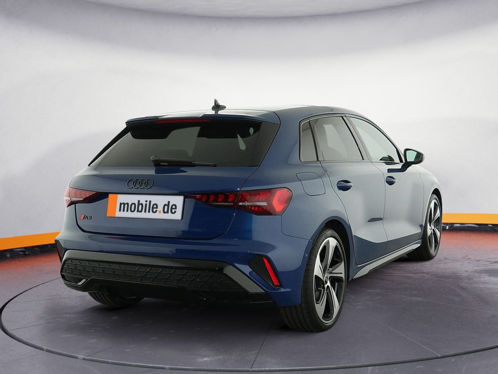 Audi A3 Sportback 35 TFSI S tronic S Line - Samsaru's Car Outlet