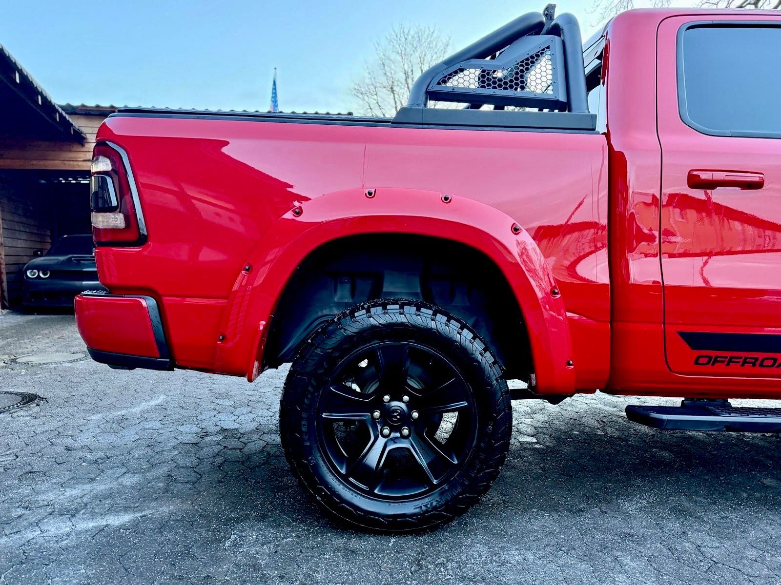 Dodge SPORT*ROLLBAR*OFFROAD*LIFT*AHK*NAVI*4X4*GARANTIE