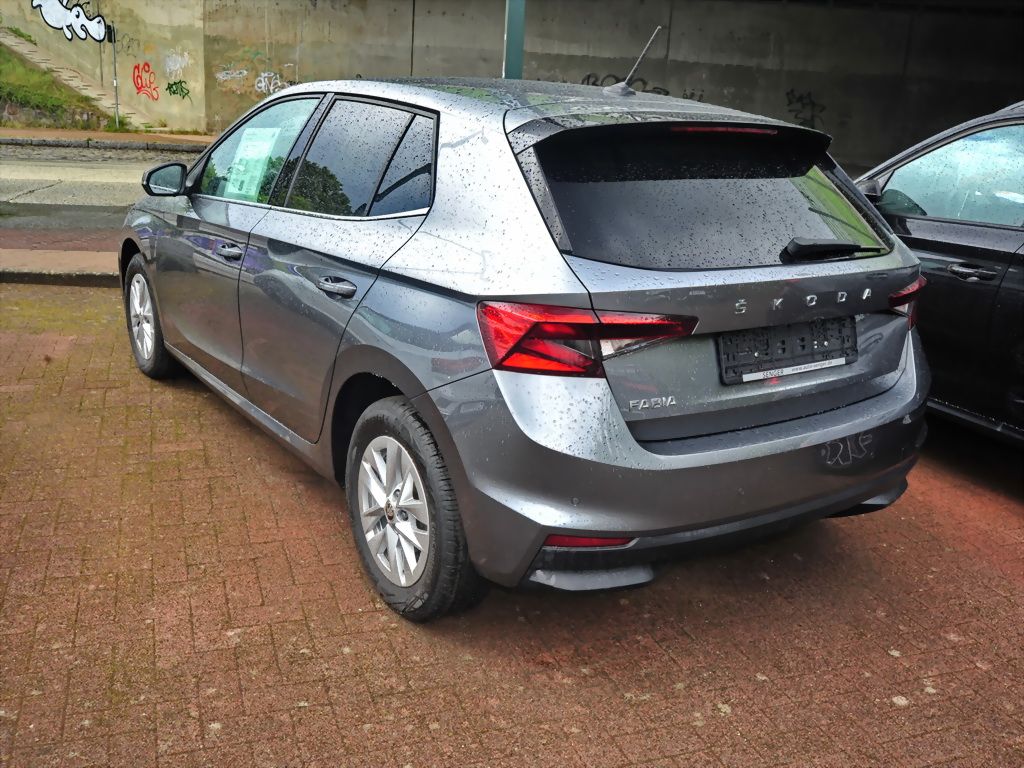 Skoda Fabia 1.0 TSI Style DSG - Samsaru's Car Outlet