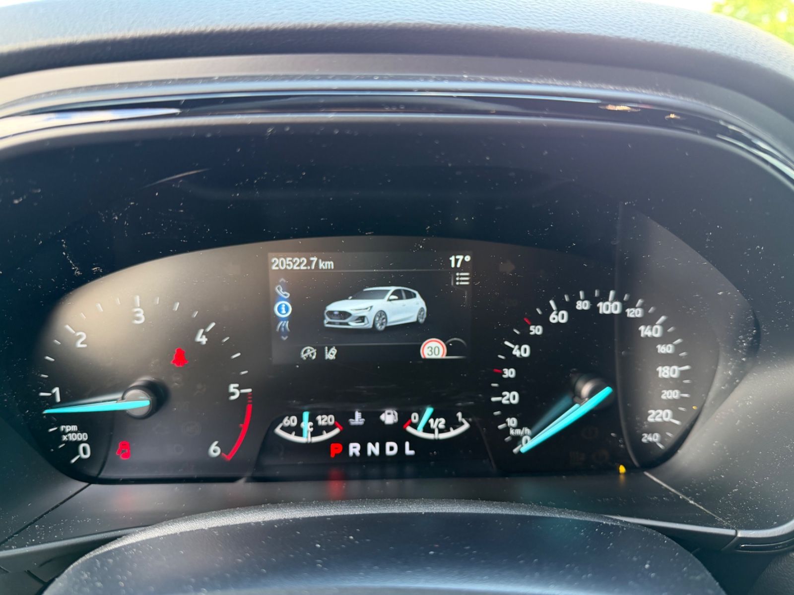 Ford Focus Lim. 1.5TDCI ST-Line*ACC*LED*NAVI*KAMERA
