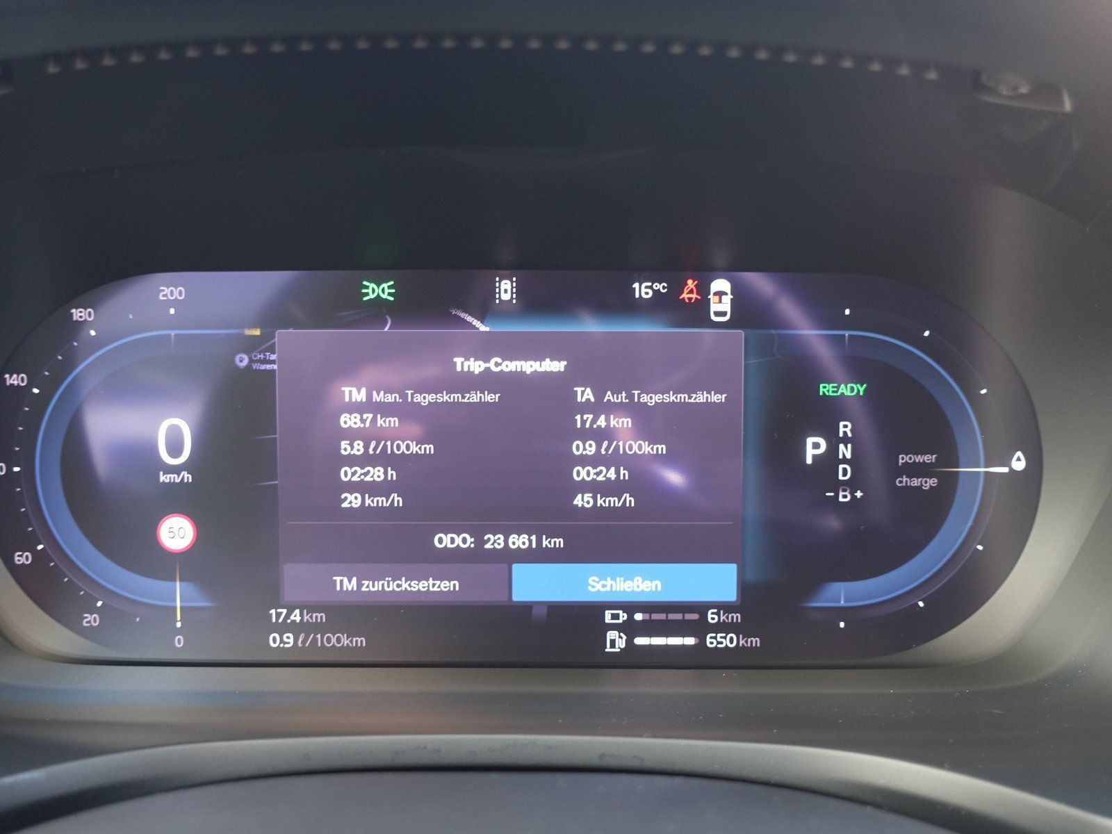 Volvo V60 Plus T6 AWD Plug-in Hybrid/AHK/Pano/360°/H&K