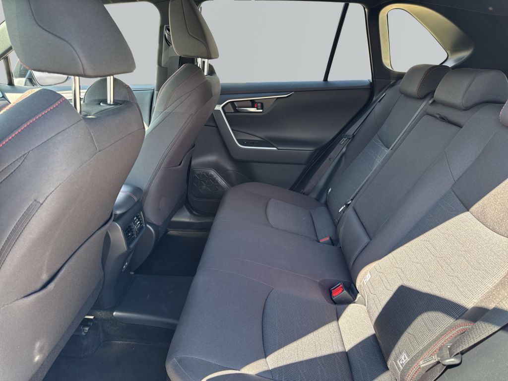Toyota RAV 4 Plug-in-Hybrid Teamplayer, AHK