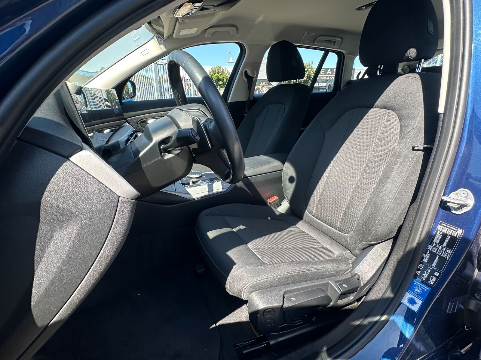 BMW 320 d Touring - Samsaru's Car Outlet