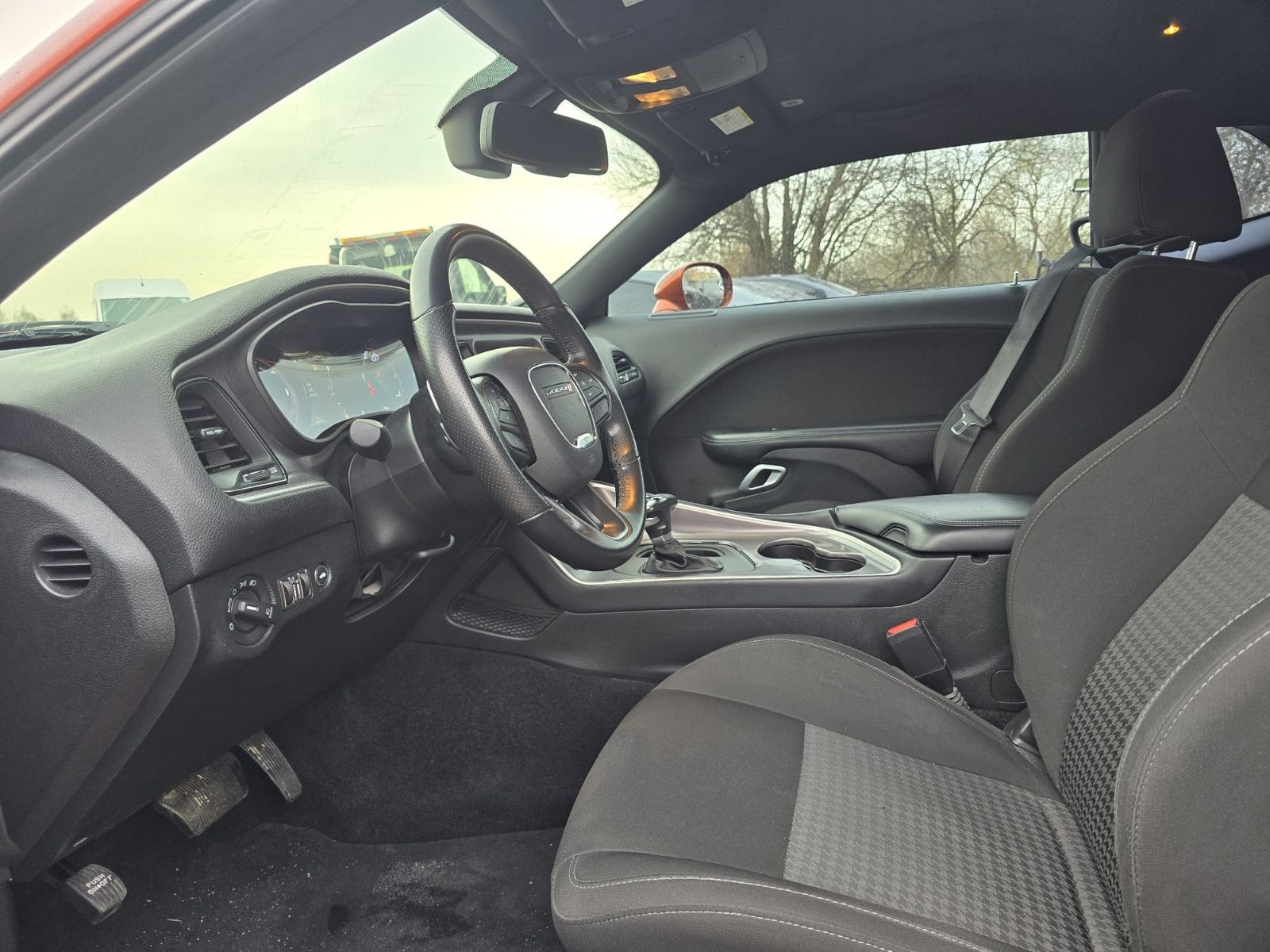 Dodge Challenger 3.6 303 ps