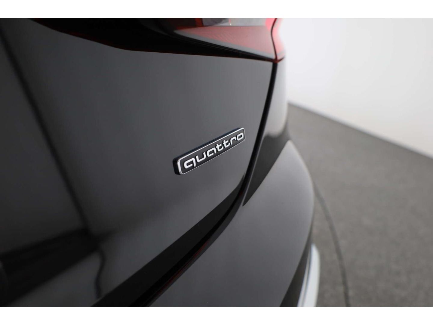 Audi A5 Cabriolet 45 TFSI qu. S line AHK/NAV/19''