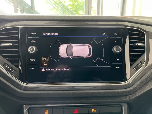 Volkswagen T-Roc 2.0 TSI DSG 4Motion - Samsaru's Car Outlet