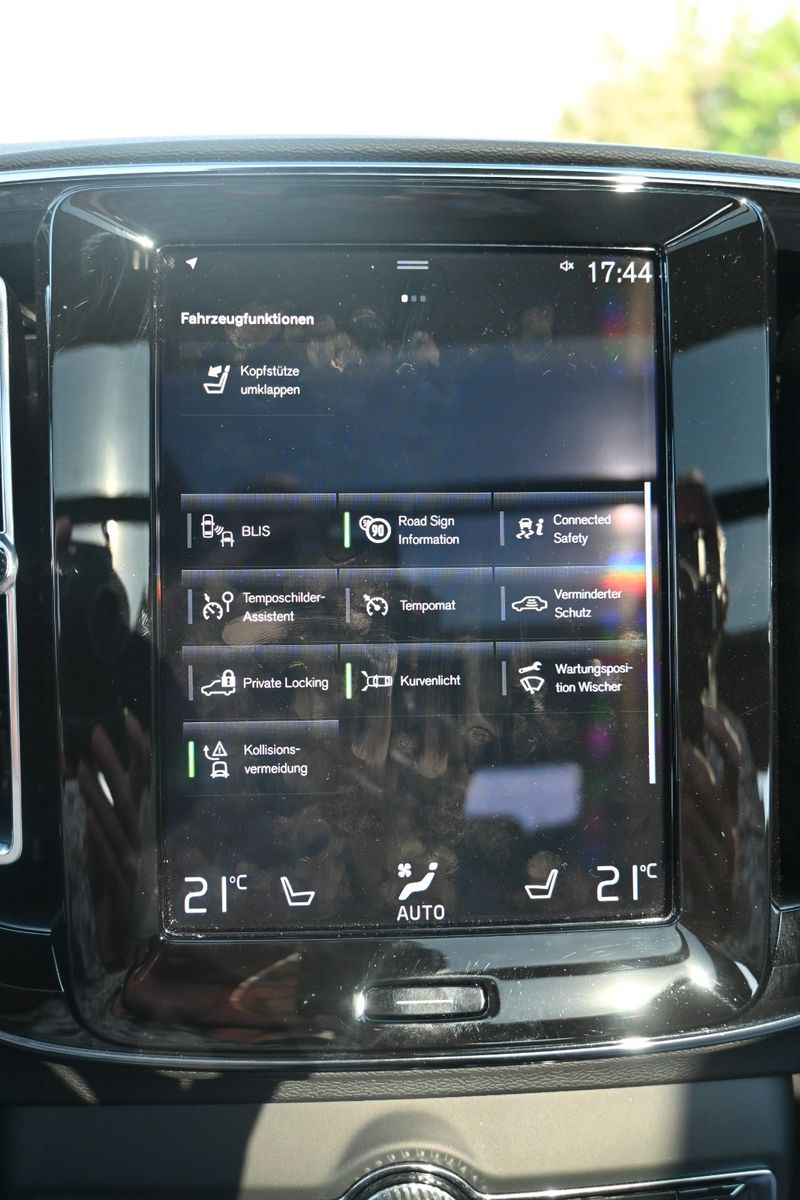 Volvo XC40 Ultimate Dark T5 PHEV Ultimate*360°*PANO*