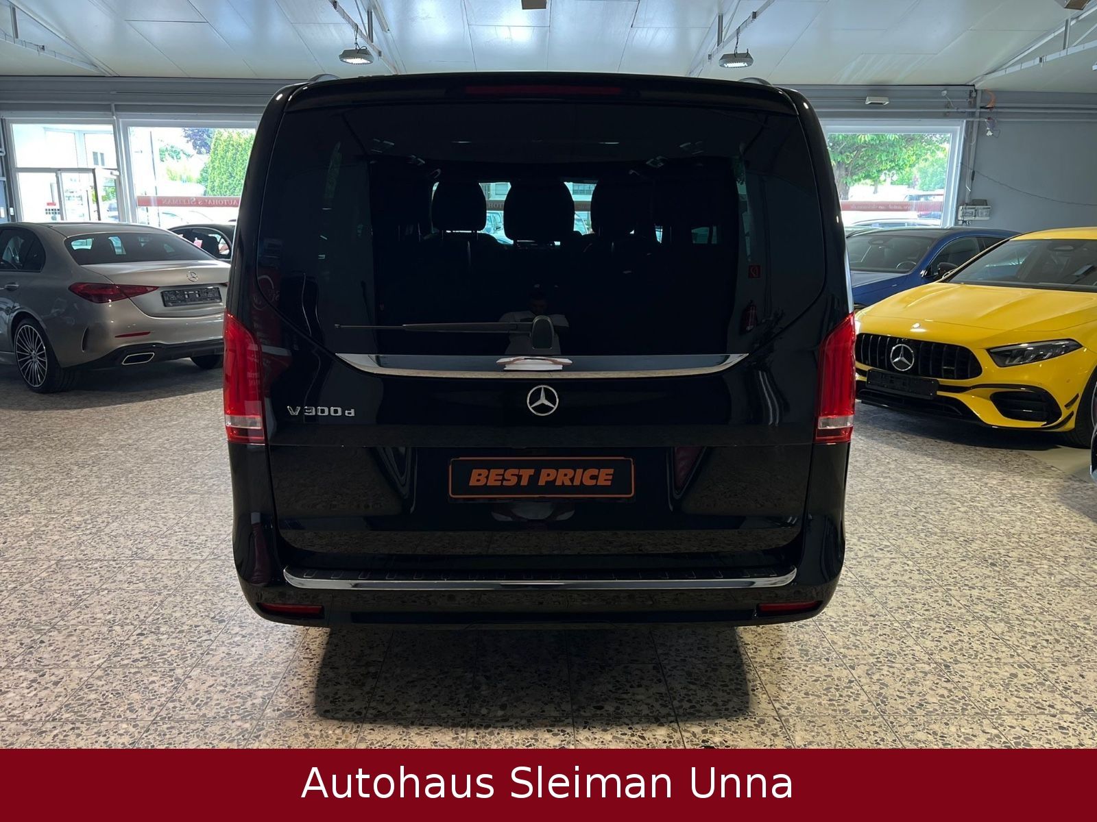 Mercedes-Benz V 300 d AMG-Line - Samsaru's Car Outlet
