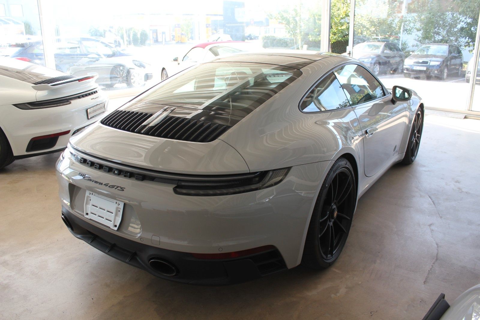 Porsche 992 Carrera 4 GTS RHD/ACC/Sportabgas/Lift/S-Dach