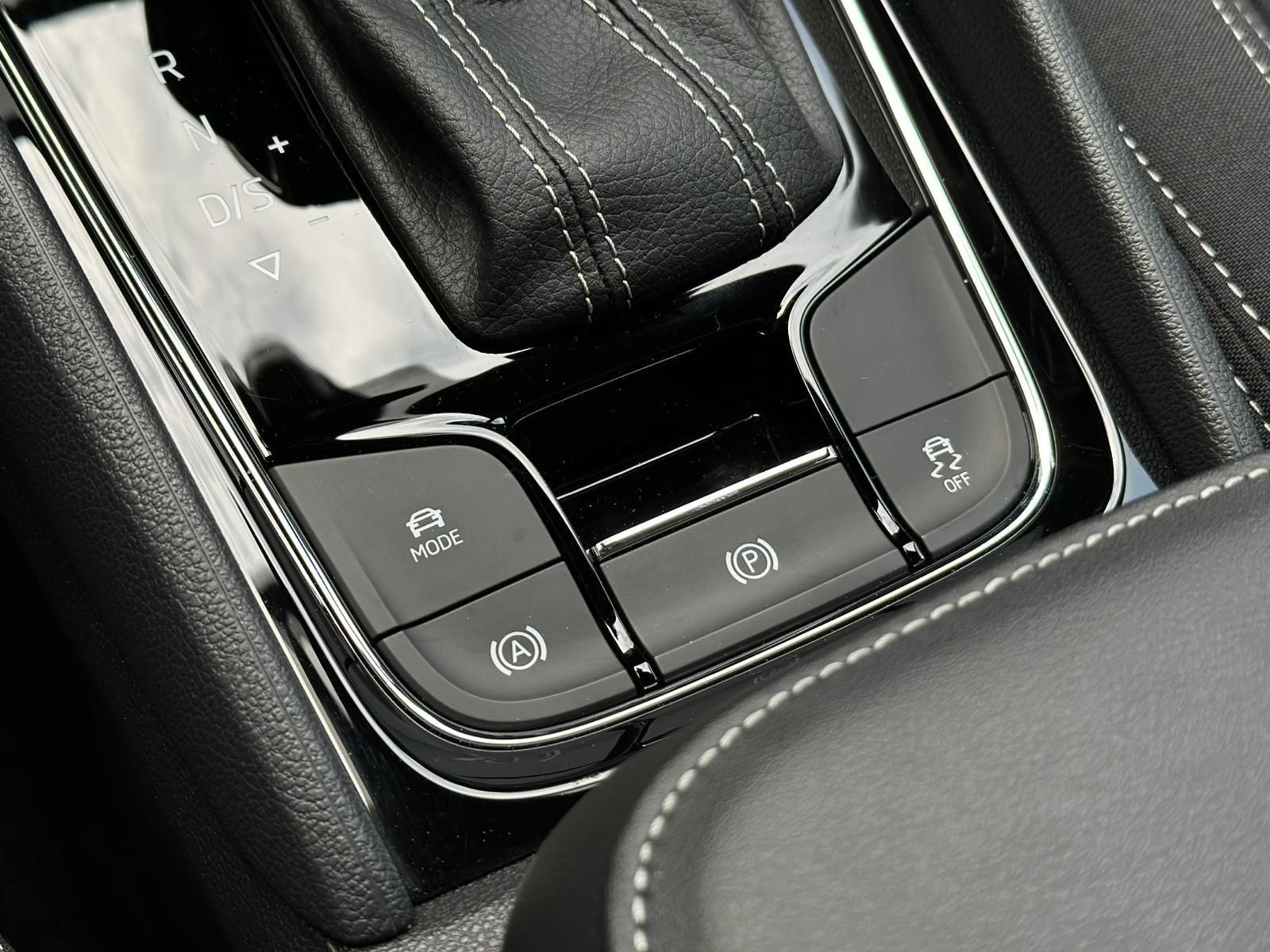 Skoda Karoq 1.5TSI SPORTLINE MATRIX#4xSHZ#LH#360#KEYLE