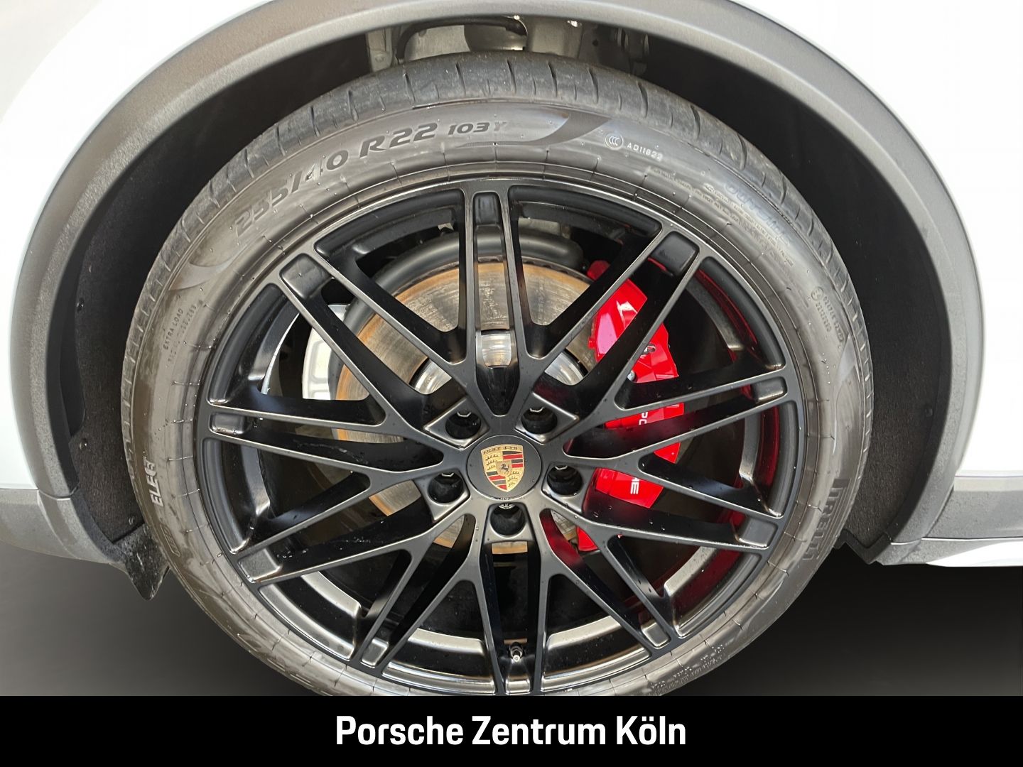 Porsche Macan 4S Burmester InnoDrive HA-Lenkung Head-Up