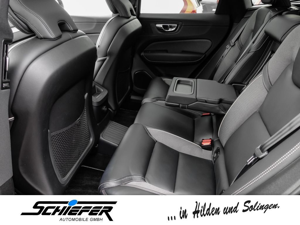 Volvo XC60 T6 AWD Recharge Geartronic RDesign