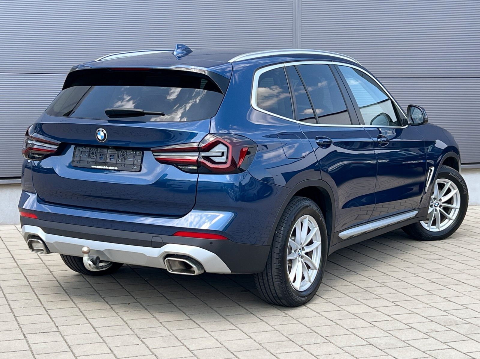BMW X3 xDrive 20d - Samsaru's Car Outlet