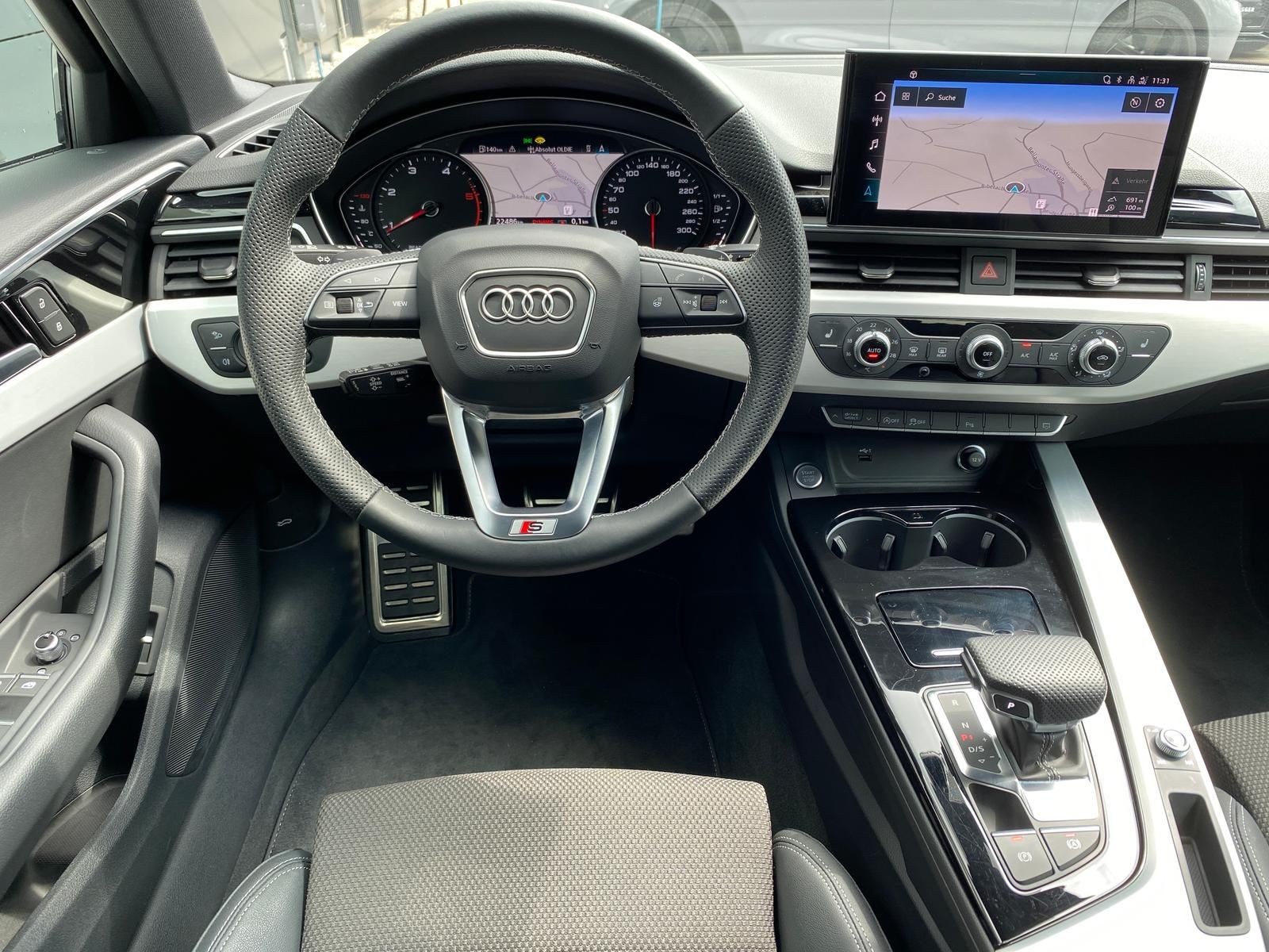 Audi A4 Avant 40 TDI quattro S line - Samsaru's Car Outlet