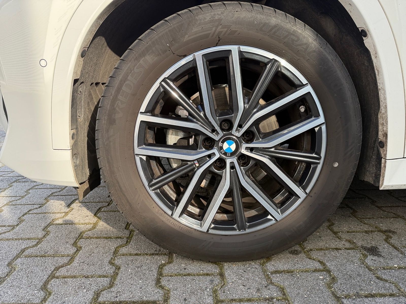 BMW X1 xDrive20d M SPORTPAKET - Samsaru's Car Outlet