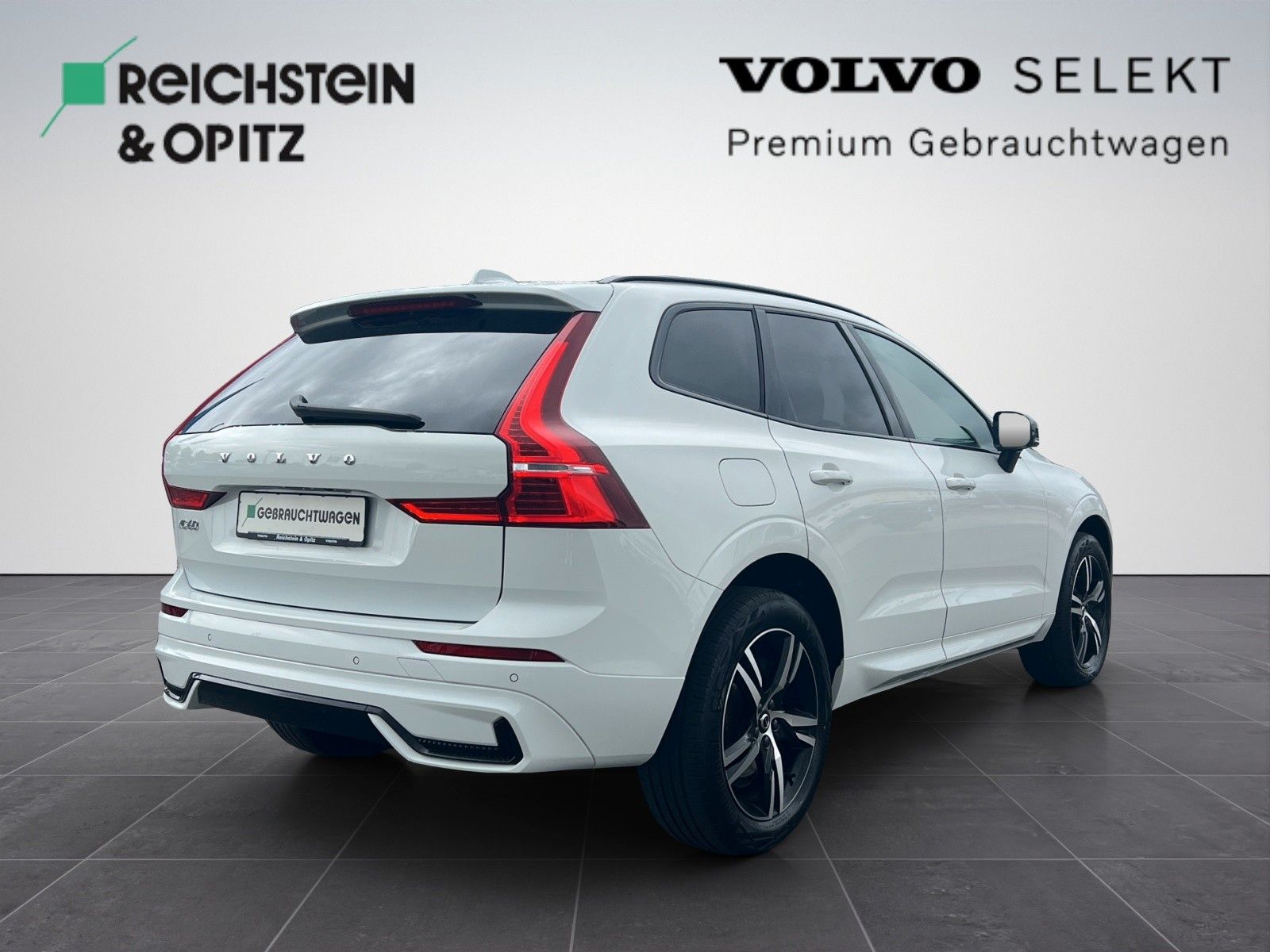 Volvo XC60 B4 D AWD R Design - Samsaru's Car Outlet