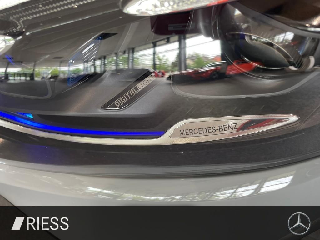Mercedes-Benz GLC 300 d 4M AMG+PANO+AHK+DISTR+DIGI LIGHT+KEYL+