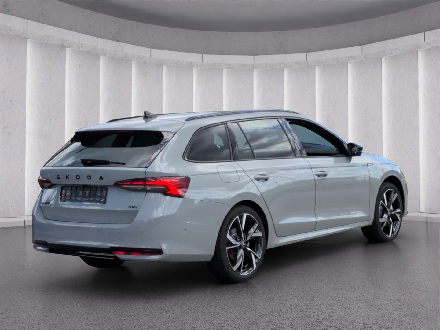 Skoda Octavia Combi SPORTLINE 4x4 2.0TSI*AHK Panodach