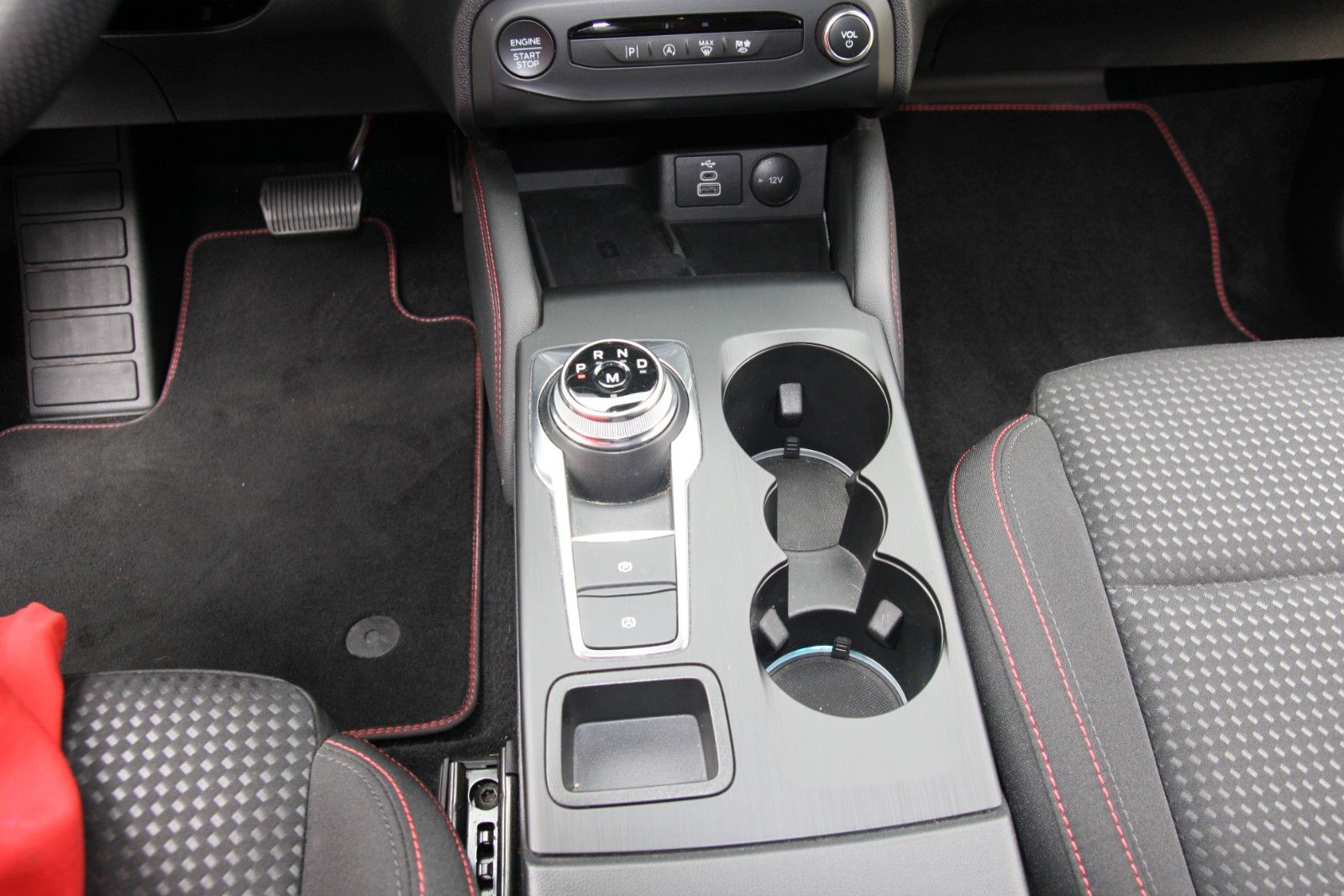 Ford Focus Turnier ST-Line X DAB*LED*AUT*SYNC4*ACC