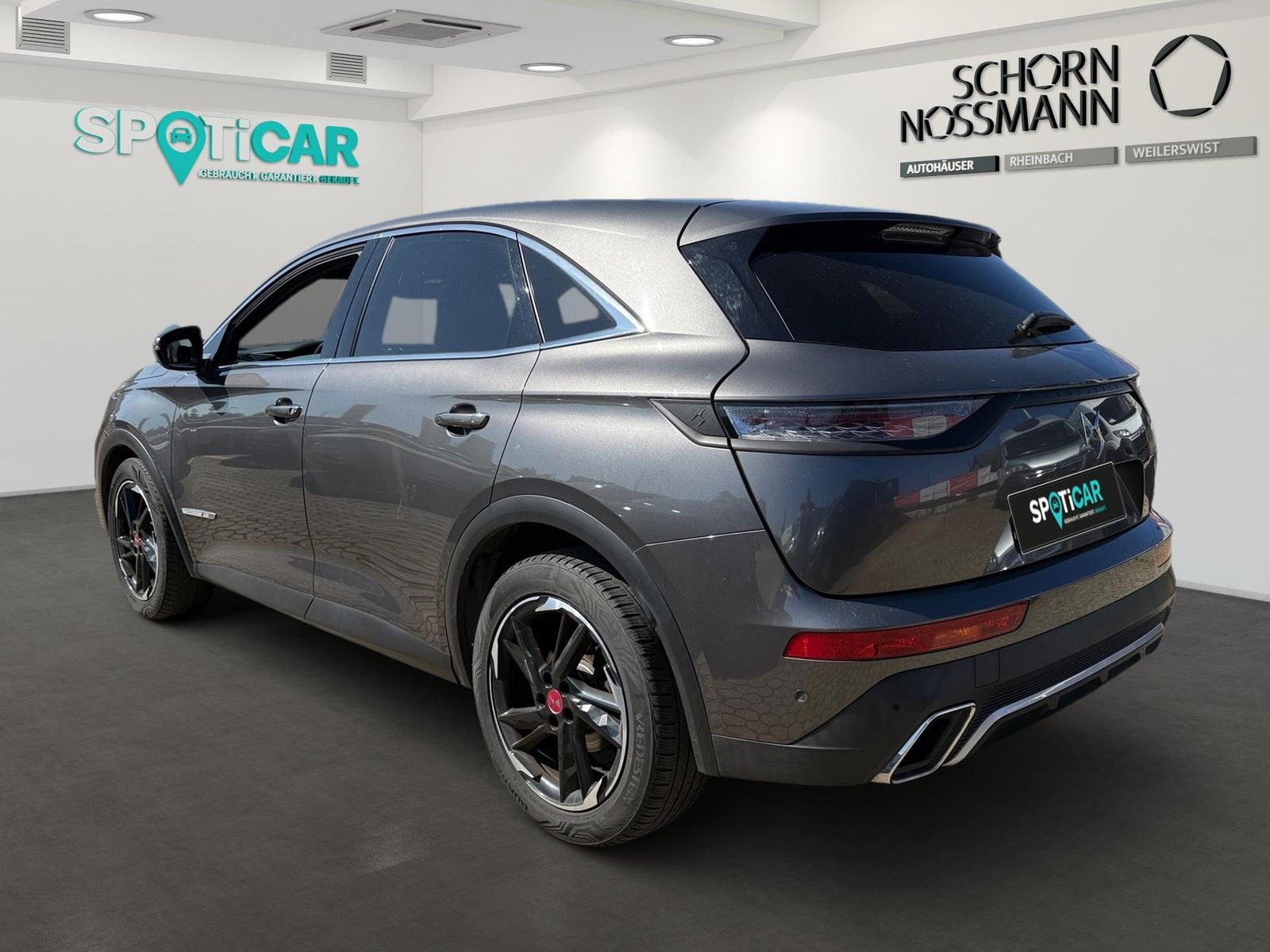 DS Automobiles DS7 CROSSBACK PERFLIN BHDI 180 NAVIGATION,KEYLES
