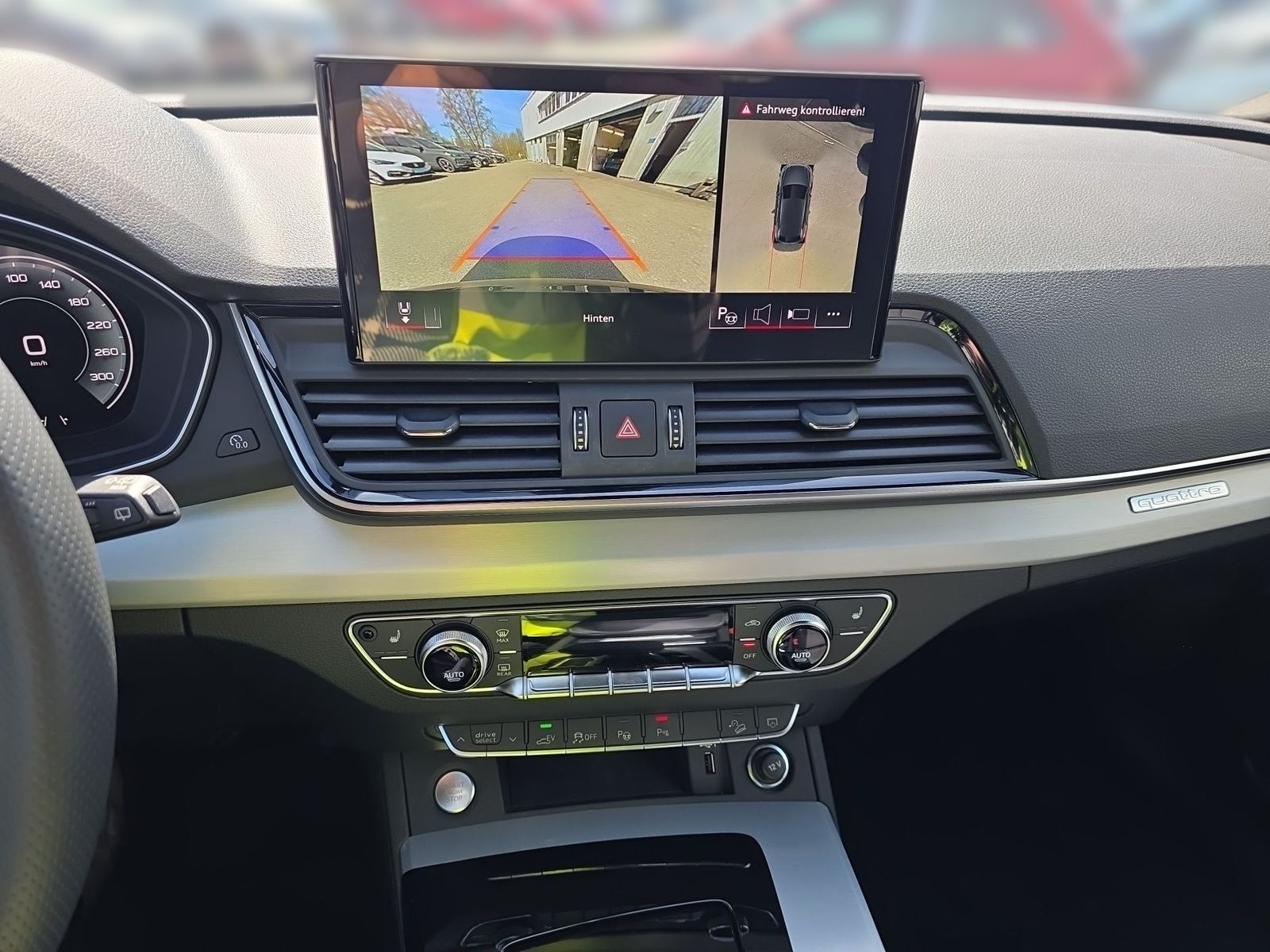 Audi Q5 advanced 20 - Samsaru's Car Outlet