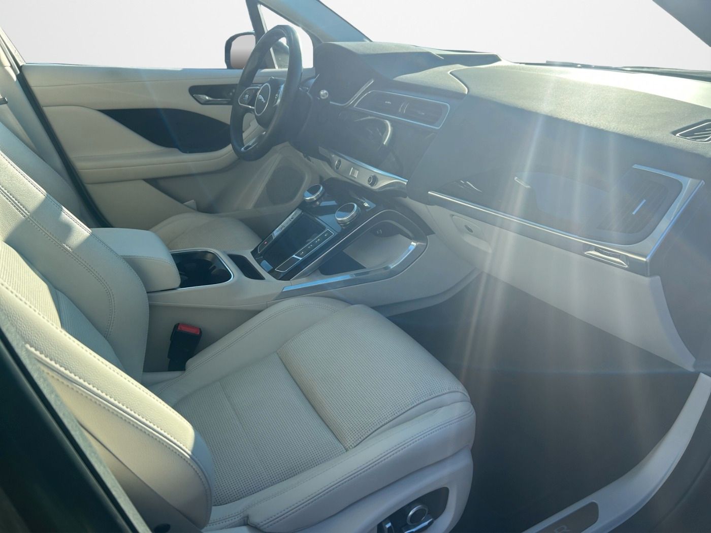Jaguar I-PACE EV320 SE FLA HUD ParkAss. SpurW SpurH