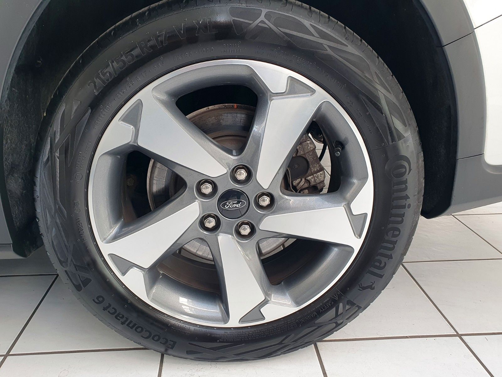 Ford Focus Turnier Active - Samsaru's Car Outlet