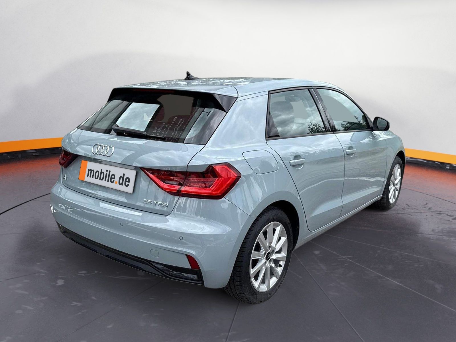 Audi A1 Sportback Advanced 25 TFSI - Samsaru's Car Outlet