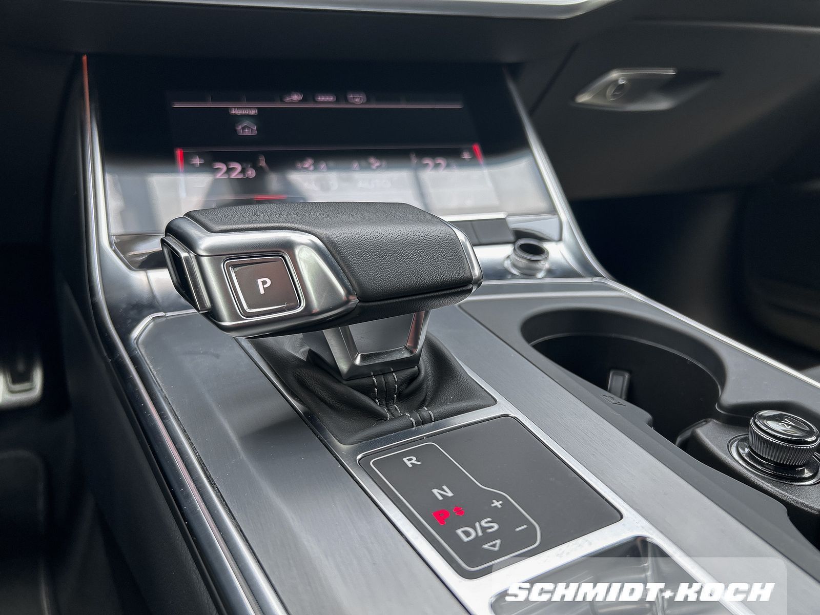 Audi A6 Avant 55 TFSI e S-line quattro S tronic Navi