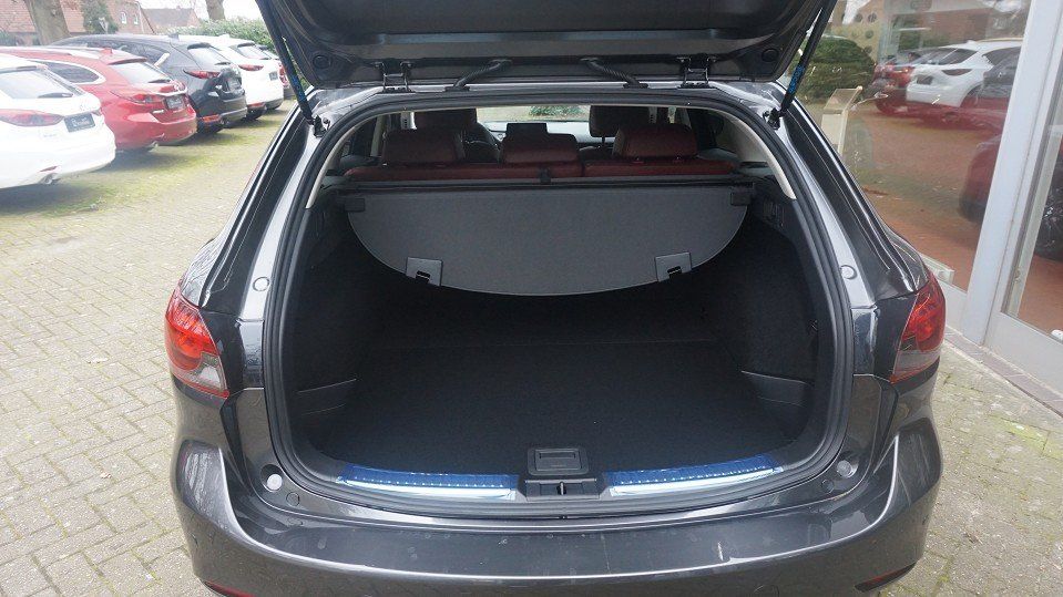 Mazda 6 2.5L SKYACTIV G 194 FWD 6AG FWD HOMURA SUNR Ho