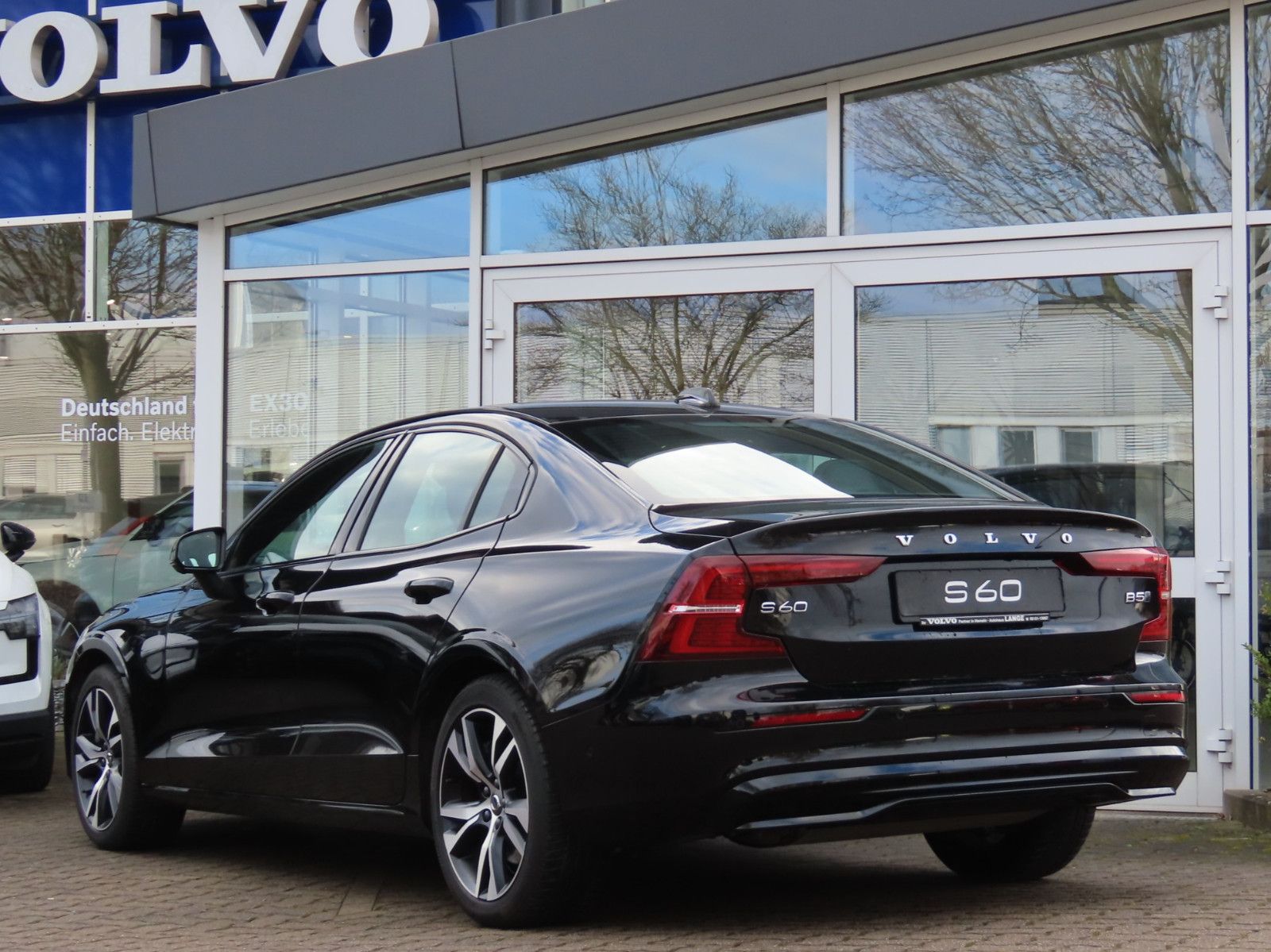 Volvo S60 Lim. Plus Dark AWD