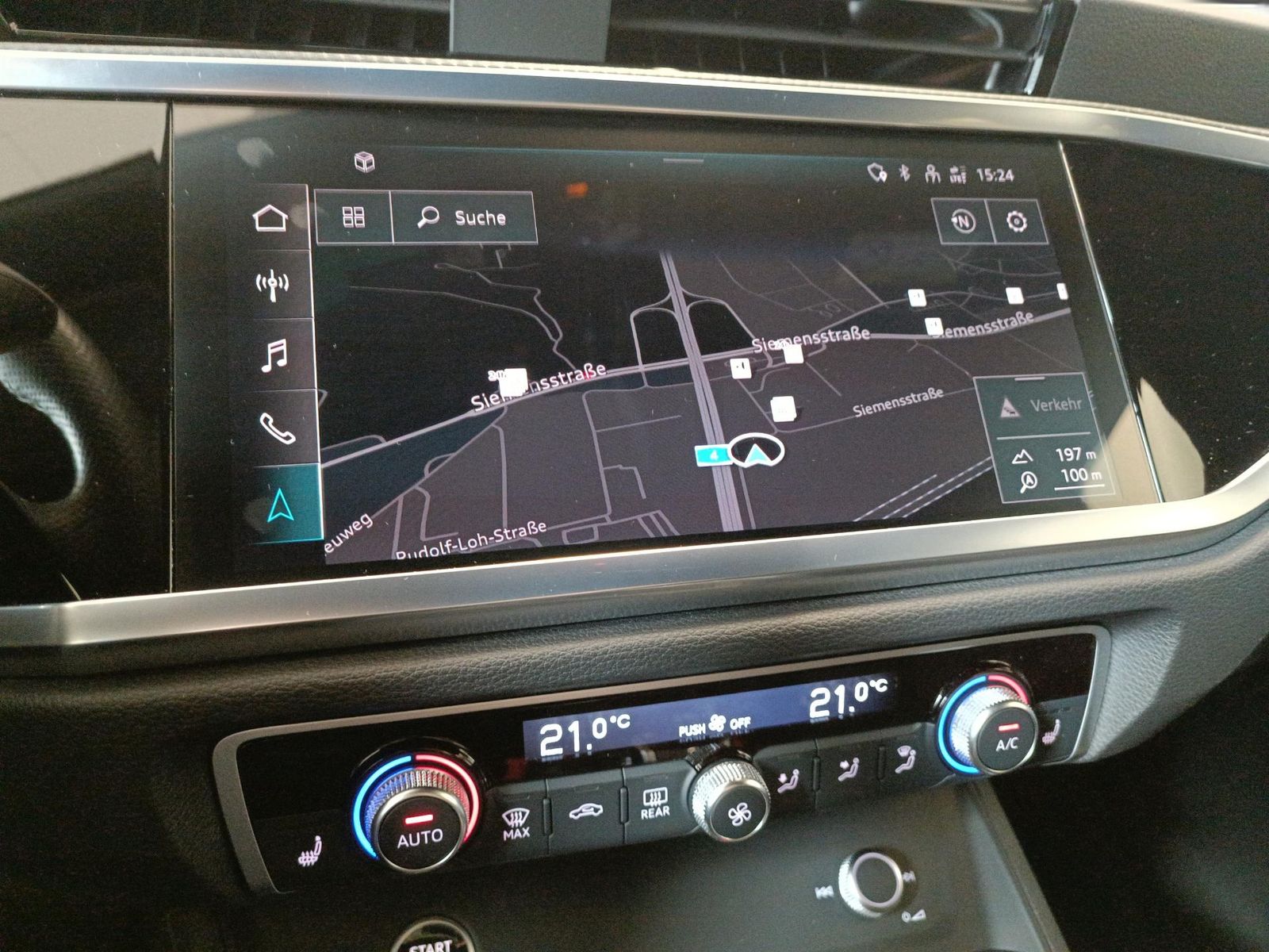 Audi Q3 45 TFSI quattro S line - Samsaru's Car Outlet