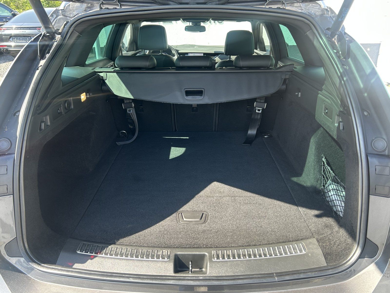 Opel Insignia 2.0 CDTI Business - Samsaru's Car Outlet