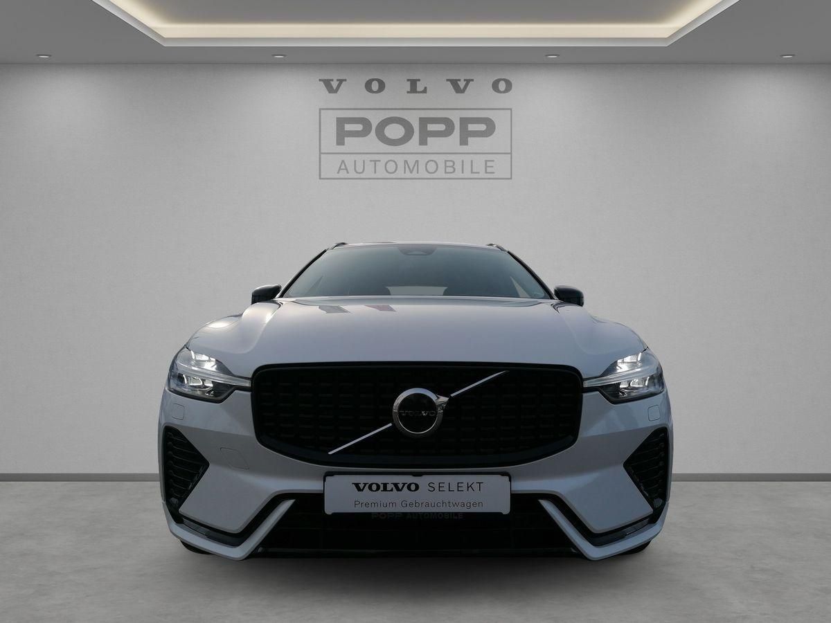 Volvo XC60 B4 AWD Plus Dark 4xSHZ ACC AHK FHZ H/K STHZ