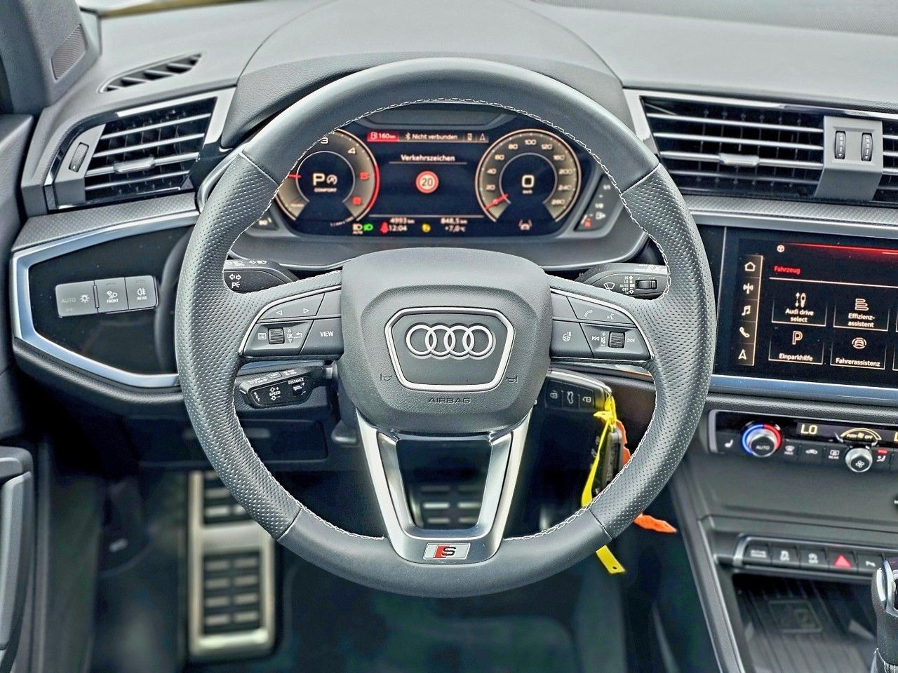 Audi Q3 40 TDI quattro Sportback - Samsaru's Car Outlet