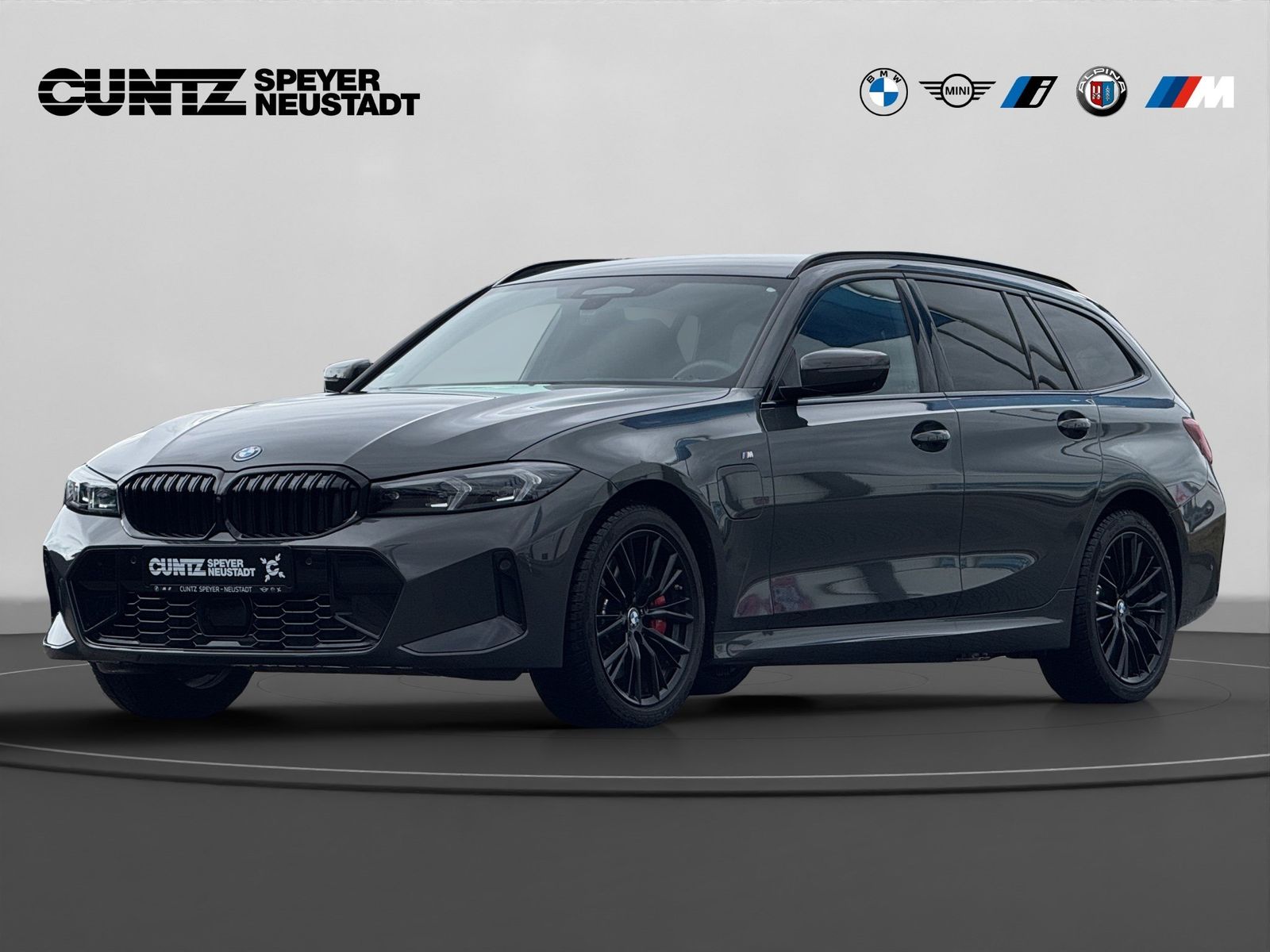 BMW 330e xDrive Touring M Sportpaket Head-Up DAB
