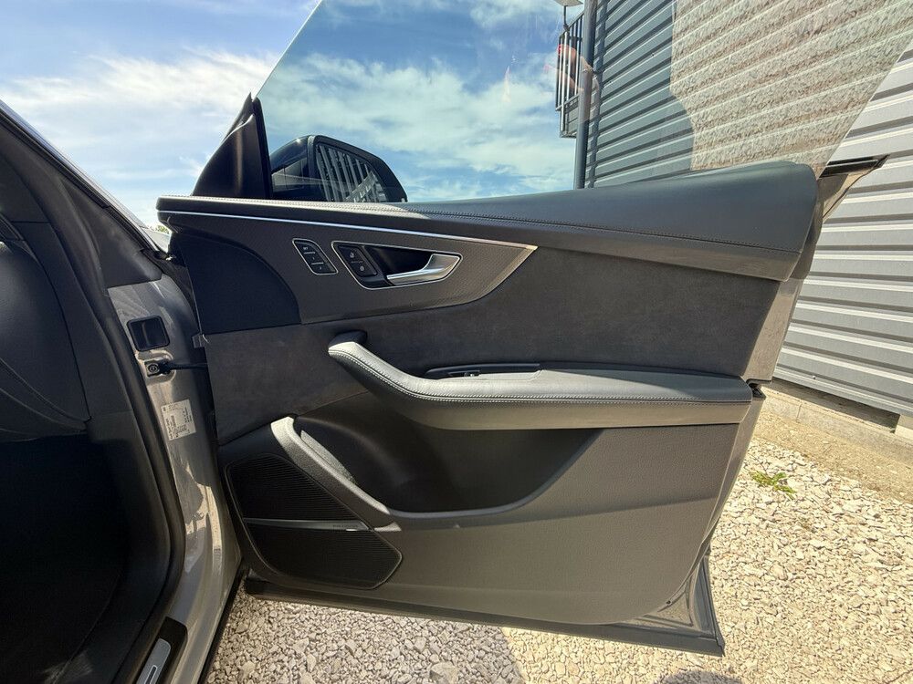 Audi RSQ8 AHK B&O Sport-AGA Matrix