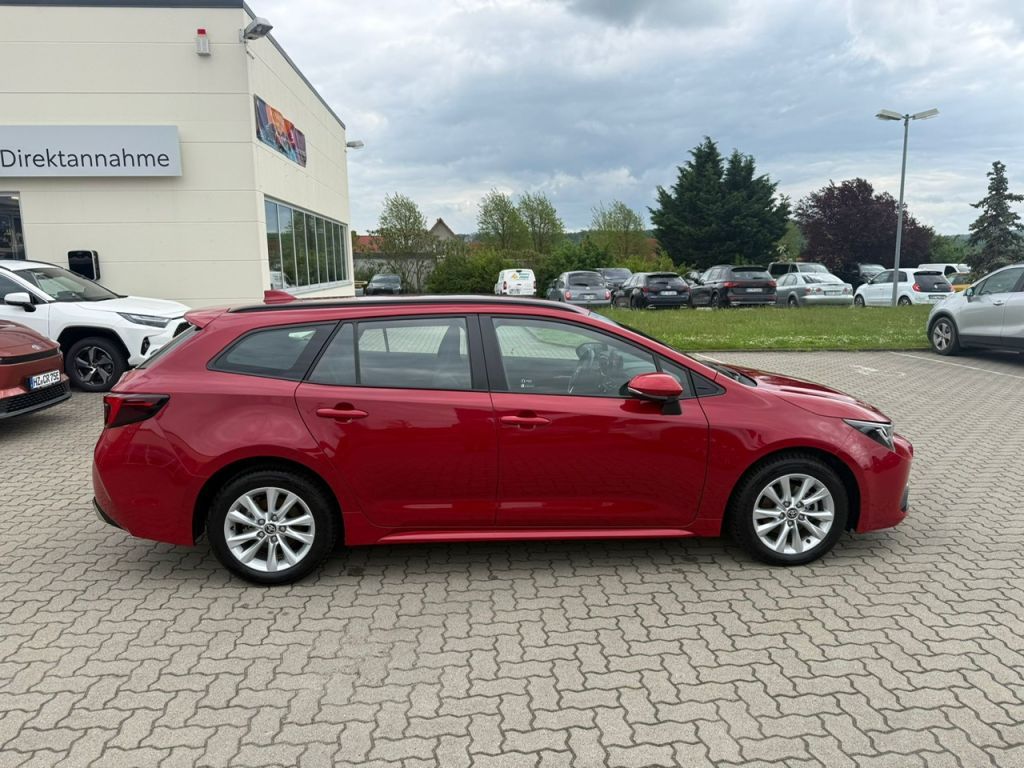 Toyota Corolla 1.8 Hybrid Touring Sp. Business Edition